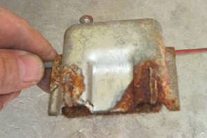 back of tie rod bracket
